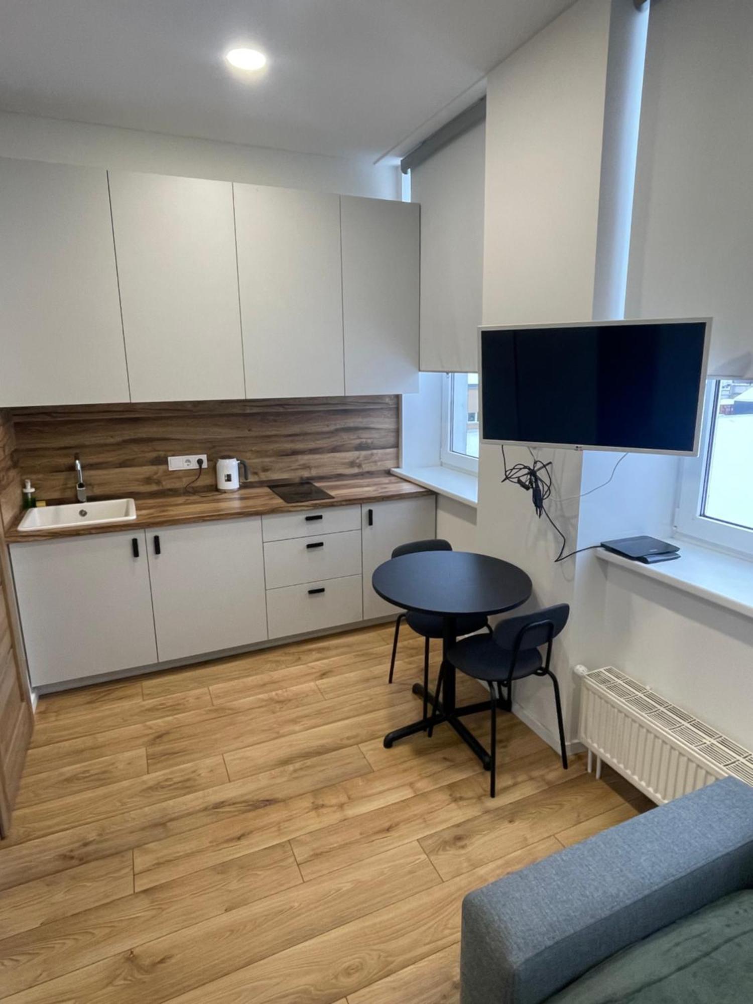 Airport Apartment 32 Self Check-In Free Parking Vilnius Exterior photo